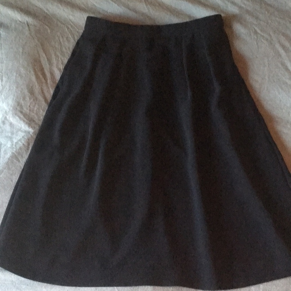 Uniqlo High Waist Pleated A-Line Skirt